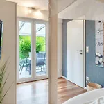 Kamin Apartman *